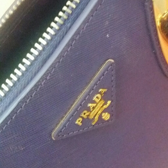 rare vintage prada medium lux tote - Picture 7 of 8